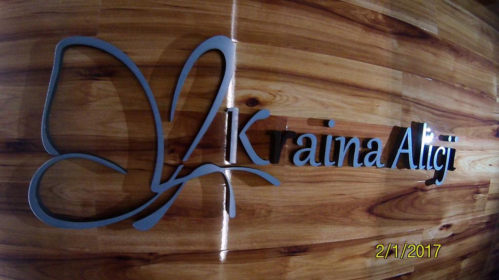 Kuredu / Uroa W Krainie Alicji Apartment เอลก์ ภายนอก รูปภาพ